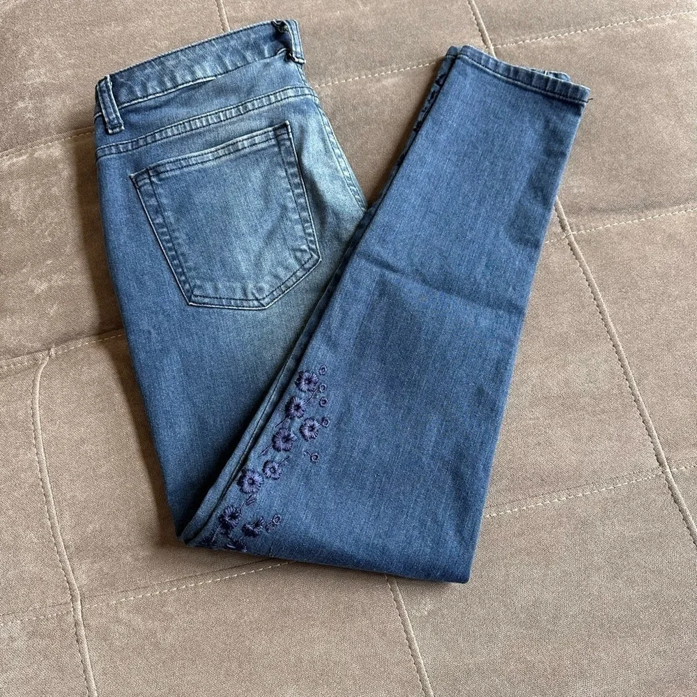 Michael Kors Blue Skinny Jeans with Floral Embroidery